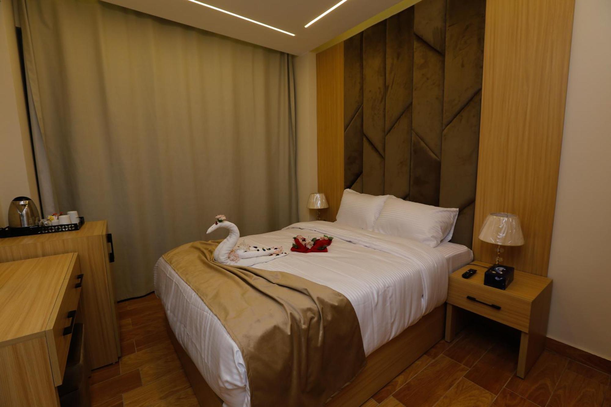 Rizk Pyramids View Hotel Kafrat al Jabal ภายนอก รูปภาพ